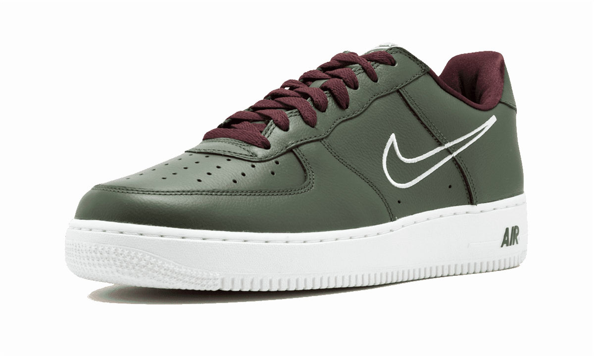 NIKE MENS Air Force 1 Low Retro "Hong Kong" 845053 300 from Stadium Goods