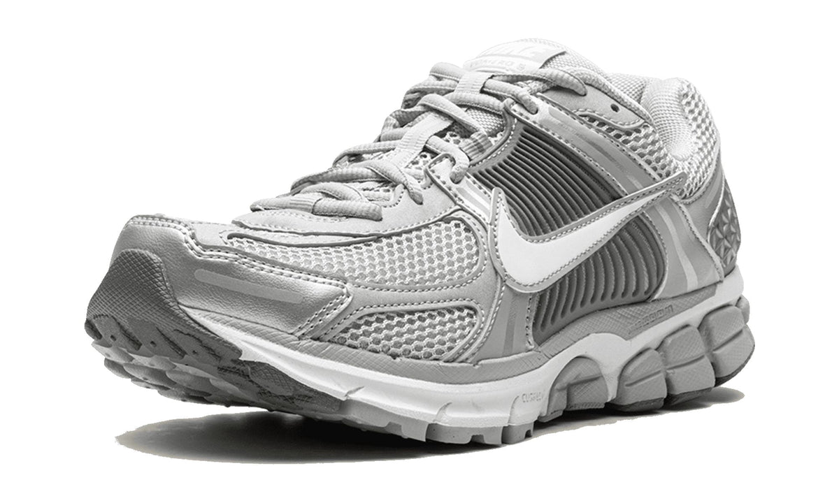 NIKE MENS Zoom Vomero 5 "Cool Grey" FJ4151 003 from Stadium Goods