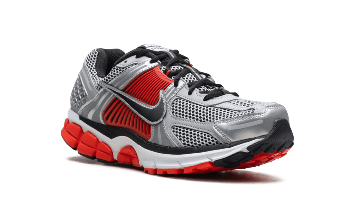NIKE MENS Zoom Vomero 5 "metallic silver black" FJ4151 005 FJ4151 005 from Stadium Goods