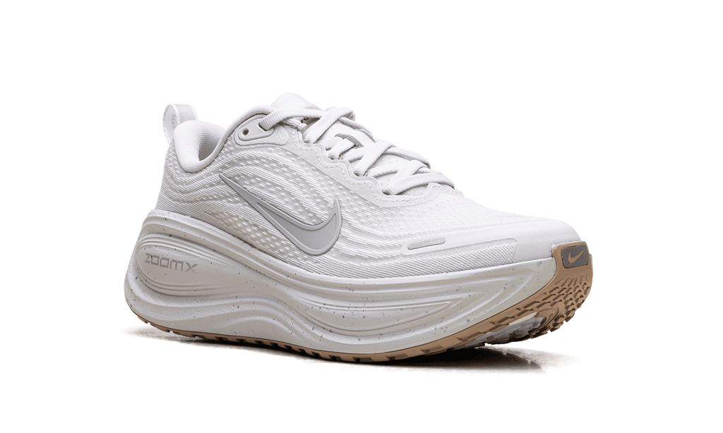 NIKE MENS Vomero Plus "Speckle Vast Grey Wolf Grey" IO4323 001 IO4323 001 from Stadium Goods