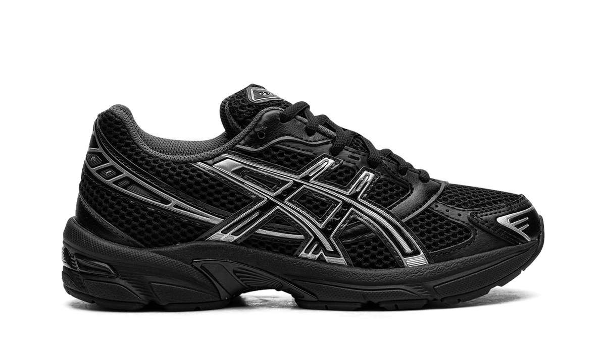ASICS MENS Gel 1130 "Black / Pure Silver" 1201A906 001 from Stadium Goods
