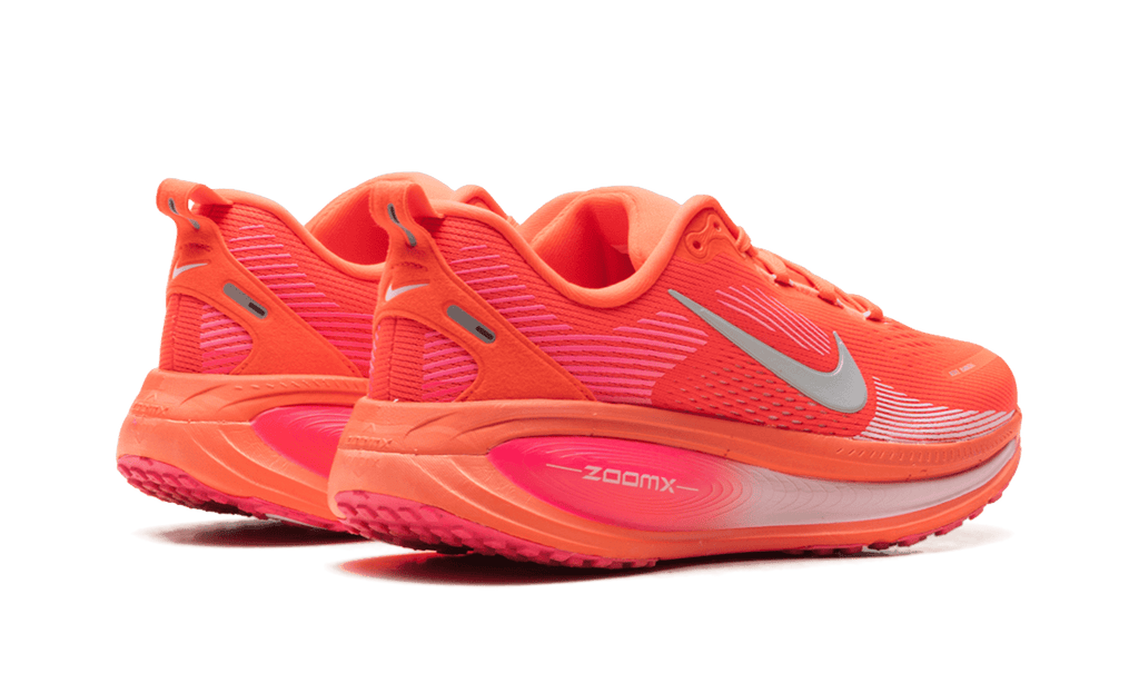 NIKE WOMENS Vomero 18 Womens "Bright Crimson" HM6804 603 HM6804 603 from Stadium Goods