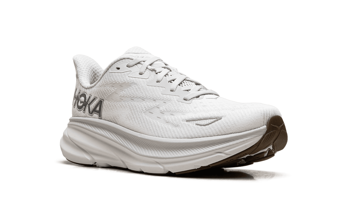 HOKA MENS One One Clifton 9 "Nimbus Cloud" 1127895 NCWT 1127895 NCWT from Stadium Goods