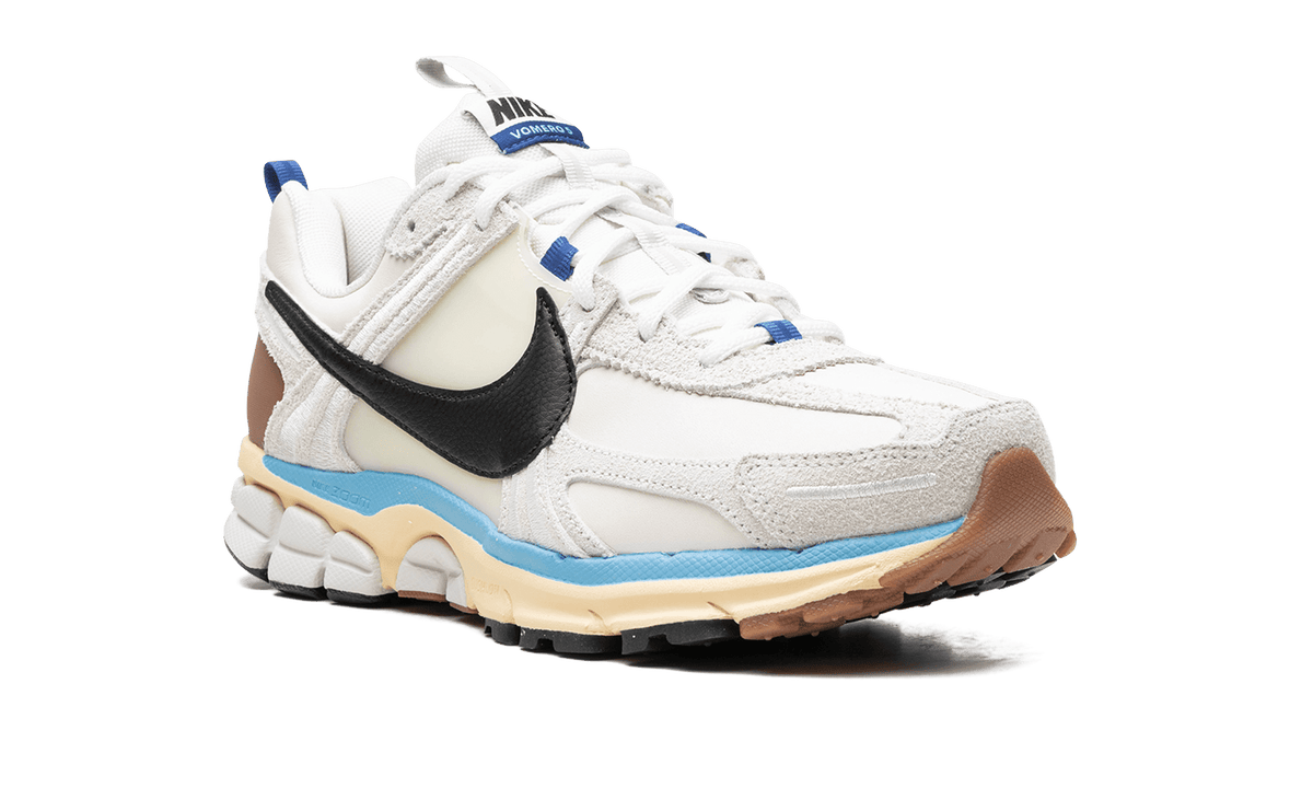 NIKE WOMENS Zoom Vomero 5 Womens "Design By Japan" HF4524 111 HF4524 111 from Stadium Goods