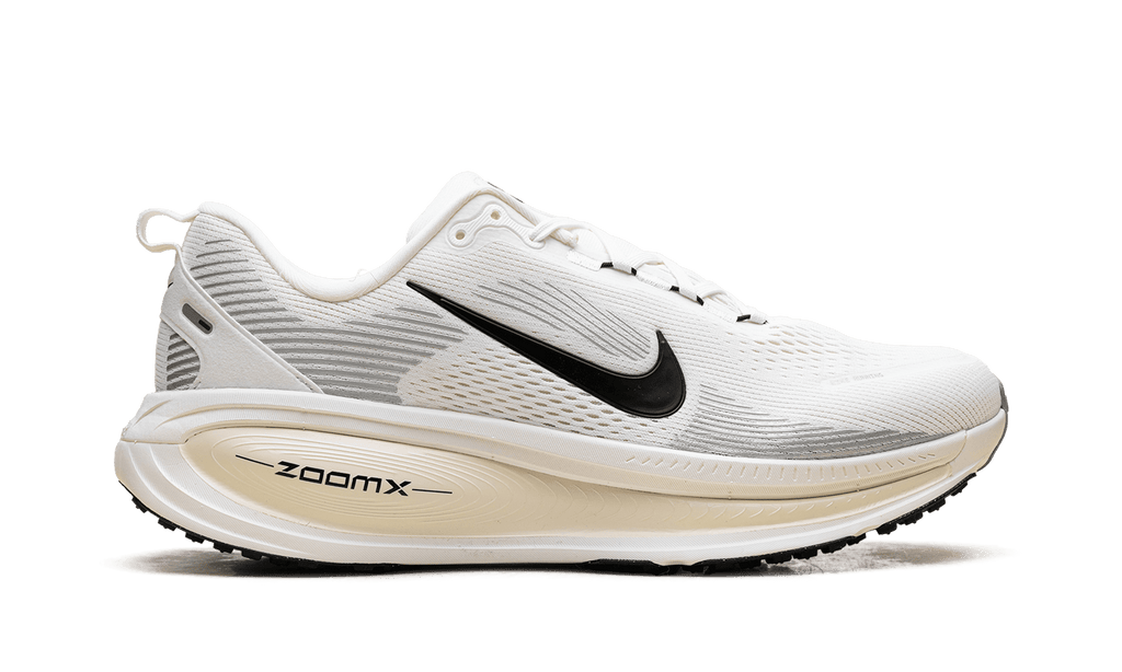 NIKE MENS Vomero 18 "Summit White Coconut Milk" HM6803 101 from Stadium Goods