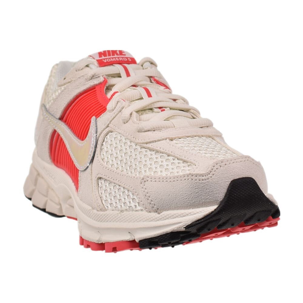 Nike Zoom Vomero 5 Beach/Sail-Light Khaki-Pale Ivory HQ0458-200 Women's Size 6